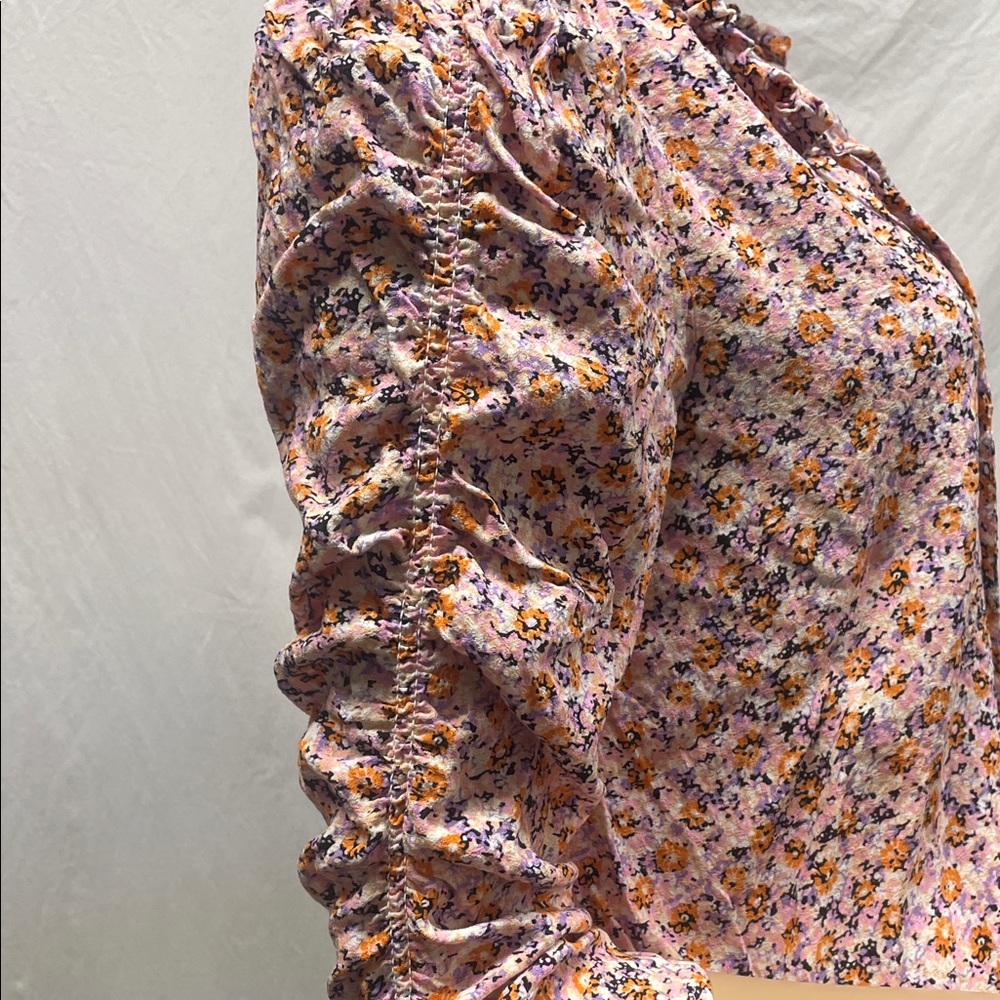 Rose + Olive Women's Pink Floral 3/4 Gathered Sleeves Blouse - Picture 4 of 8